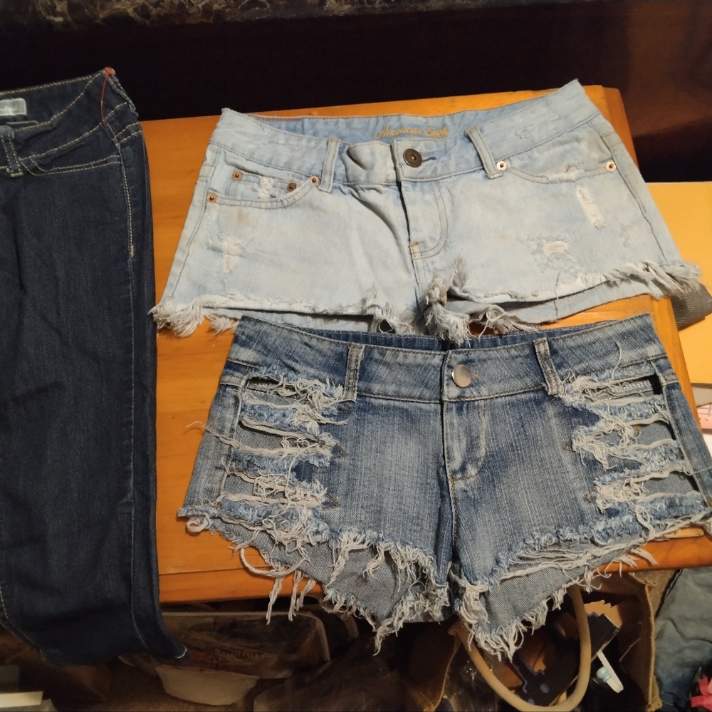 Size zero Capri and short shorts jeans